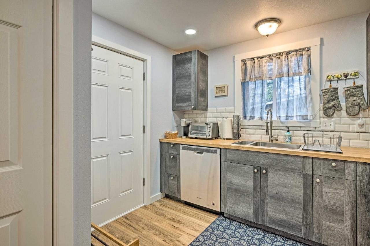 Duplex With Shared Yard - Near Long Beach! Экстерьер фото